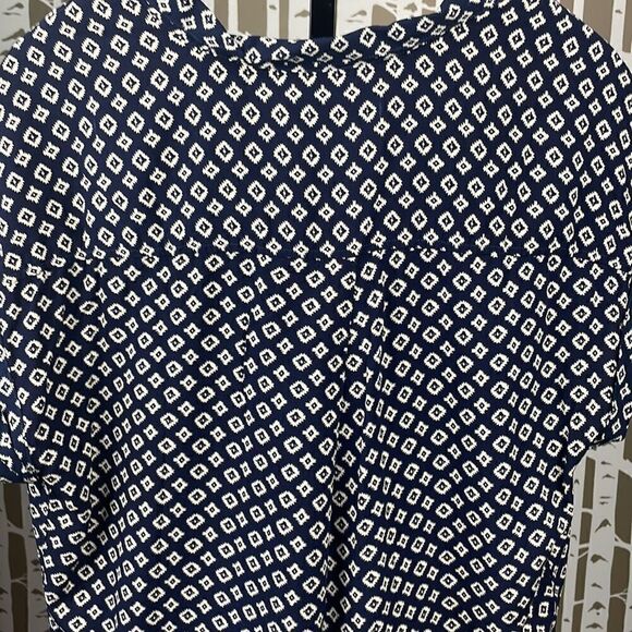 JACHS Girlfriend Cap Sleeve Button Down Short Sleeve Printed Blouse navy & cream - Picture 5 of 13